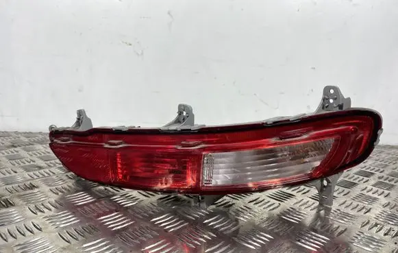 KIA Sportage Rear bumper light R0FQXQLRR