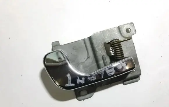 Mitsubishi Space Wagon Rear door interior handle