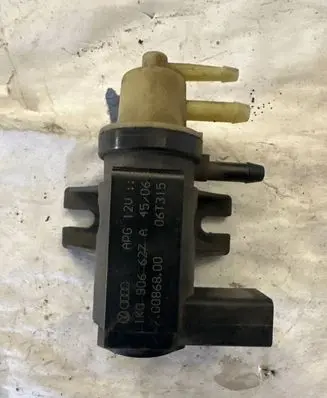 Volkswagen Golf Plus Turbo system vacuum part 1K0906627A 06T315 0086800