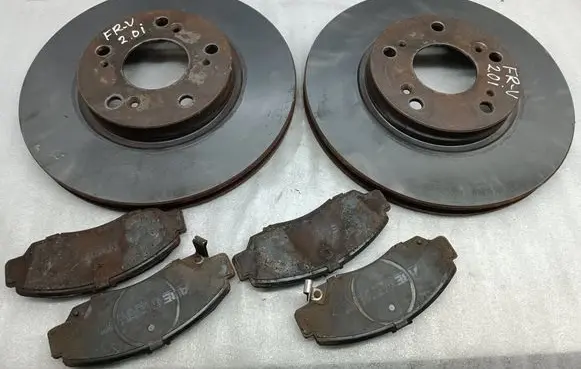 Honda FR-V Front brake disc
