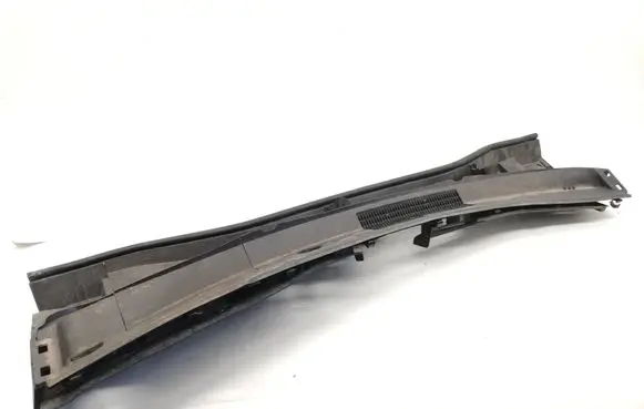 Wiper trim