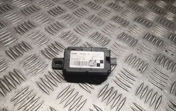 Mini Clubman F54 Antenna control unit 9397846
