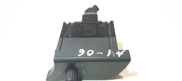 Audi A4 S4 B7 8E 8H Headlight level height control switch 8E1919094