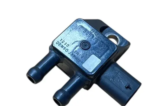 BMW 5 F10 F11 Exhaust gas pressure sensor 7805758