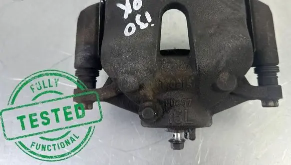 Hyundai i30 Front brake caliper 58130G4100