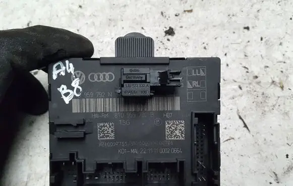 Audi A4 S4 B8 8K Door control unit/module 8T0959792B