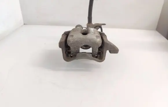 Volkswagen Caddy Rear brake caliper 1120 20277D
