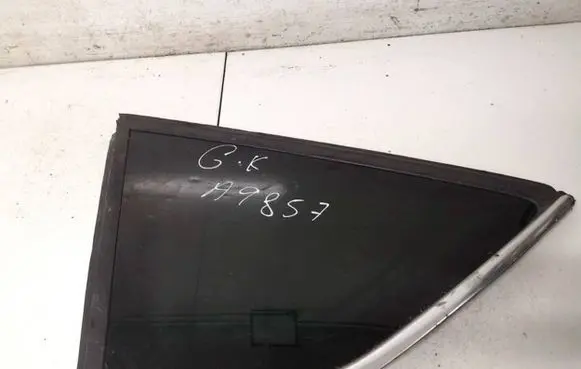 Ford Kuga I Rear side window as3