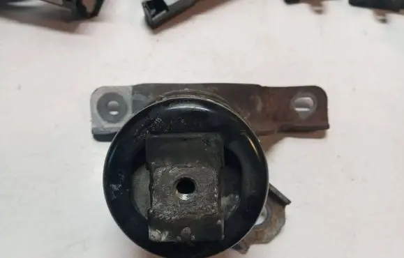 Volvo XC60 Engine mount bracket 31257674