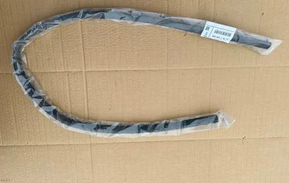 BMW X1 F48 F49 Rubber seal rear door 7349646