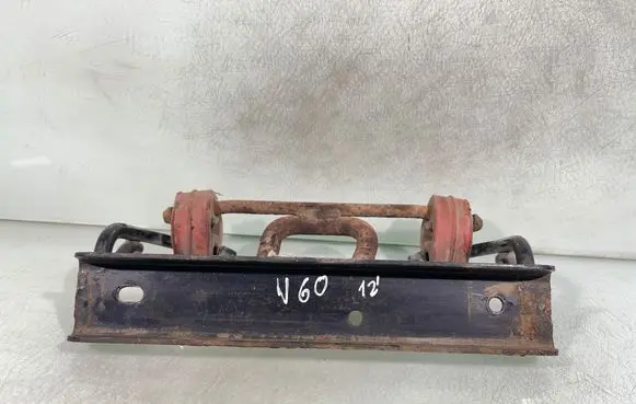 Volvo V60 Muffler mount bracket/holder 31336501