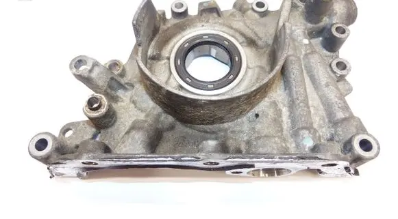 Ford C-MAX II Oil pump BM5G.6600.GB