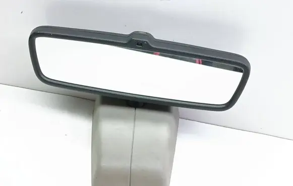 Rear view mirror (interior)