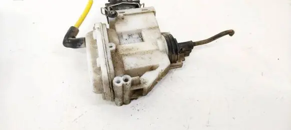 Volkswagen PASSAT B4 Central locking motor 3A0862153