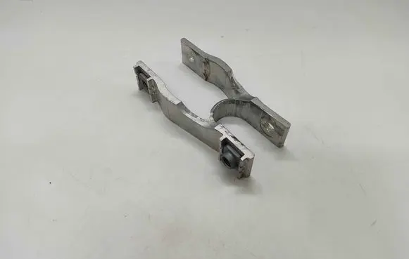 Volvo XC60 Engine mount bracket 32139982 31339951 32139936