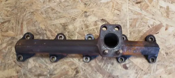 Exhaust manifold