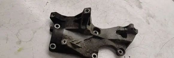Skoda Roomster (5J) Generator/alternator bracket 045903143E