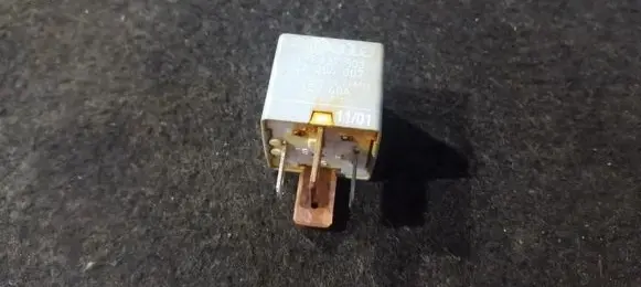 Volkswagen Polo III 6N 6N2 6NF Other relay 191937503 22204007