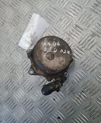 Audi A4 S4 B6 8E 8H Vacuum pump
