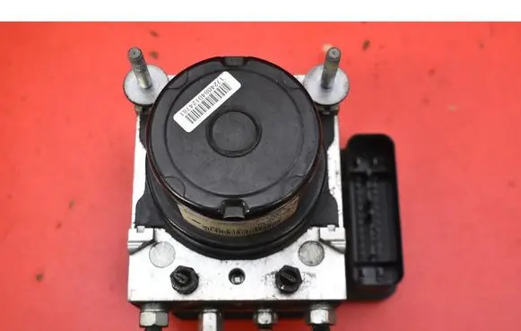 Toyota Yaris ABS Pump 44540-0D280