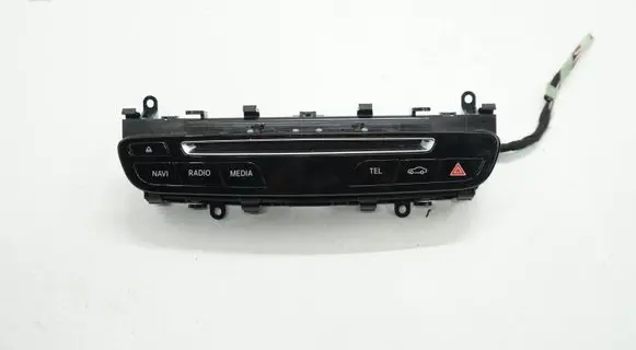 Mercedes-Benz C W205 Head unit multimedia control A2059055201ACR A2059055201