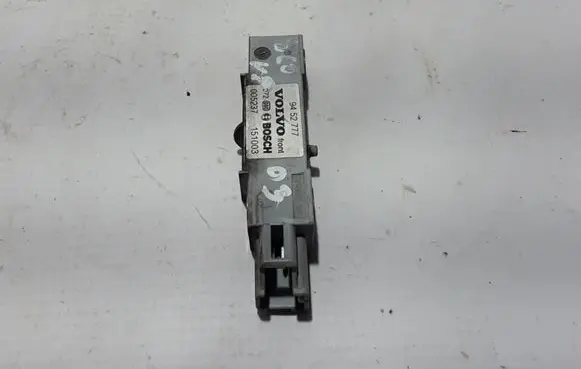 Volvo S60 Airbag deployment crash/impact sensor 9452777