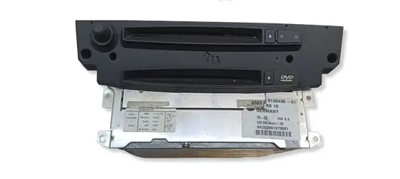 BMW 5 E60 E61 Navigation unit CD/DVD player 9138436