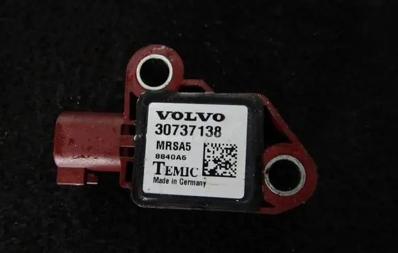 Volvo V50 Airbag deployment crash/impact sensor 30737138 8840a6