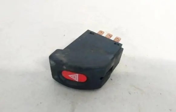 Opel Astra F Hazard light switch 90347821 90320621