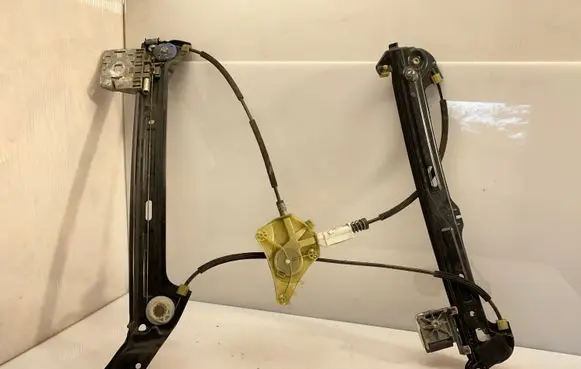 Audi A7 S7 4G Front window lifting mechanism without motor 4G8837462B
