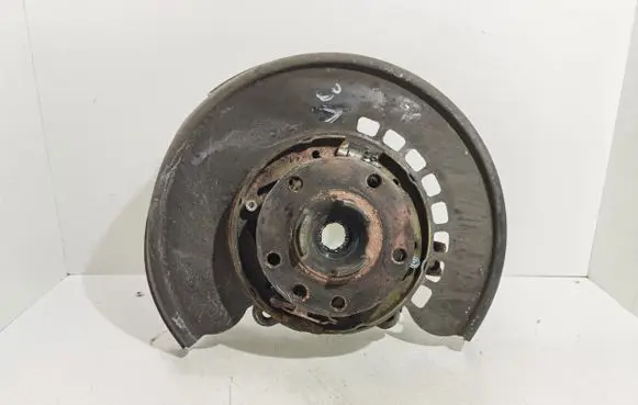 Audi Q7 4L Rear wheel hub 7L8505436