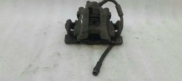 Mercedes-Benz E W212 Rear brake caliper A2124230081