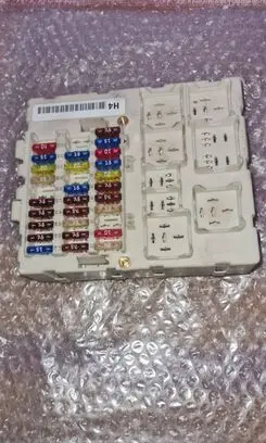 Ford Escort Fuse module 96AG14A073CH