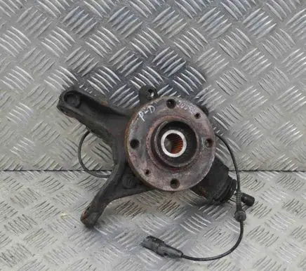 Peugeot 5008 Front wheel hub