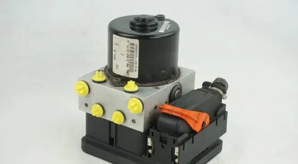 Suzuki Swift II ABS Pump 86L0 06210221714 06210964033
