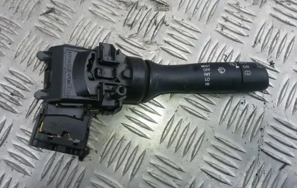 Toyota Aygo AB10 Wiper control stalk 17f003lh