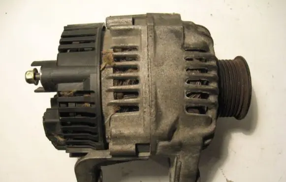 Renault Laguna I Generator/alternator 7701352301 110ABOSCH0986040001