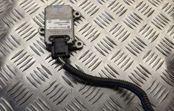Opel Signum ESP acceleration yaw rate sensor 13665701 09184504