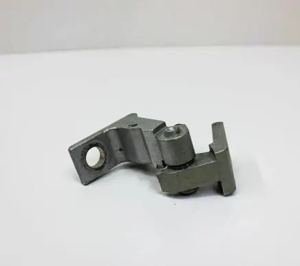 Volkswagen Jetta VI Rear door upper hinge 8K0831402D