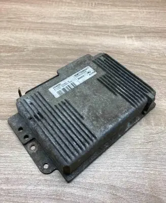 Renault Laguna I Engine control unit/module ECU HOM7700863477 7700102299