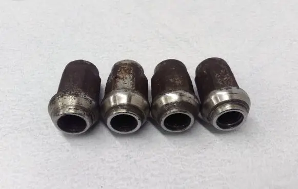 KIA Carens I Nuts/bolts 