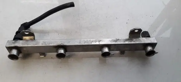 Opel Astra H Fuel main line pipe 0280151208