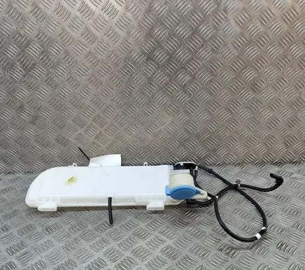 Peugeot 3008 III Windshield washer fluid reservoir/tank 9839834780 9839957780