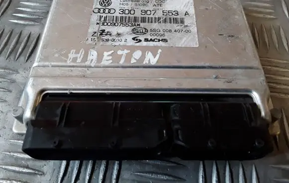 Volkswagen Phaeton Air suspension control unit module (rear) 3D0907553A 5SG00840700