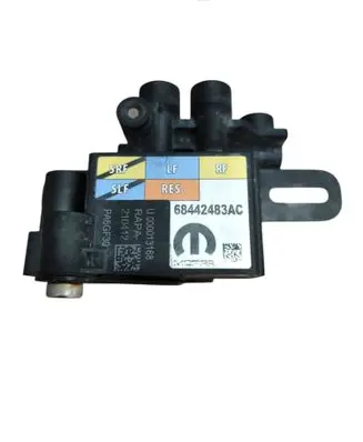 Jeep Grand Cherokee WL Vacuum valve 68442483AC