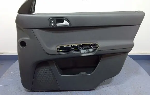 Volvo V50 Door card panel trim set 