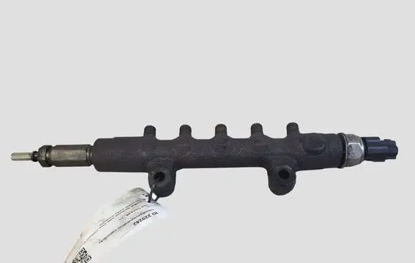 Ford Transit Fuel main line pipe 45PP31