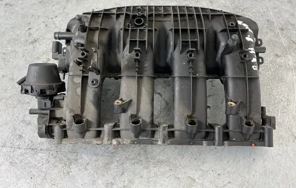 Audi A4 S4 B8 8K Intake manifold 06K133201Q 70522094 70518013