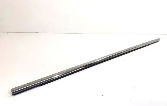 BAIC Beijing X7 Loading door glass trim molding 