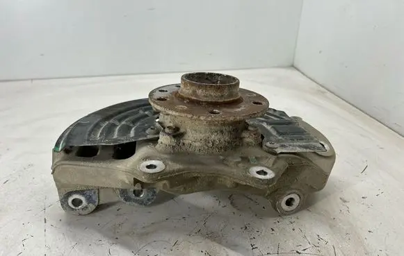 Jeep Compass Rear wheel hub 68291105AC